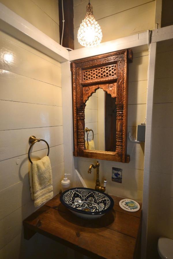 Katamah Beachfront Guesthouse Treasure Beach Kültér fotó